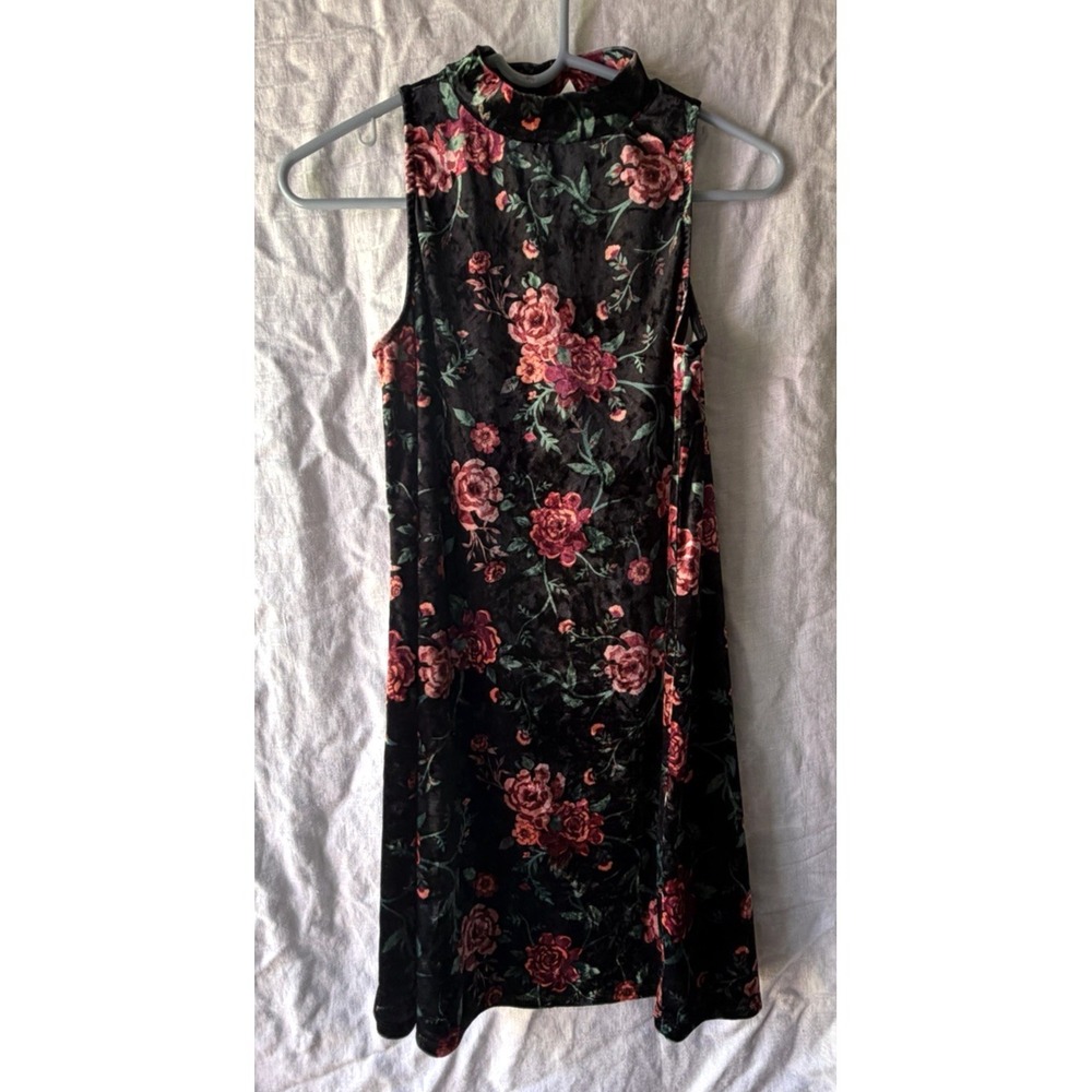 Mudd‎ Black Floral Dress Crushed Velvet Mock Neck Sleeveless Swing Medium